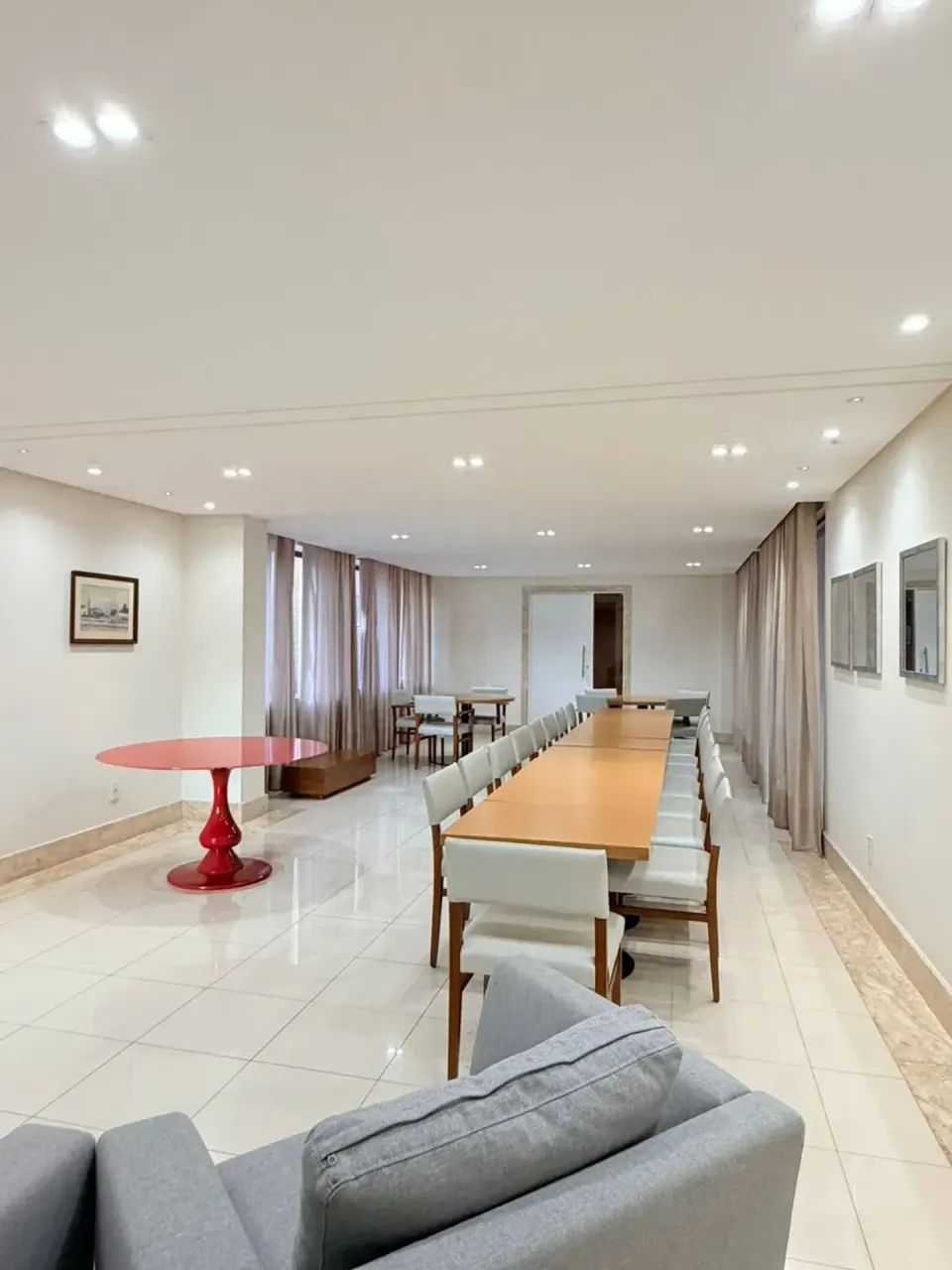 Vende Apartamento Mobiliado em Prédio de Luxo - Foto 5