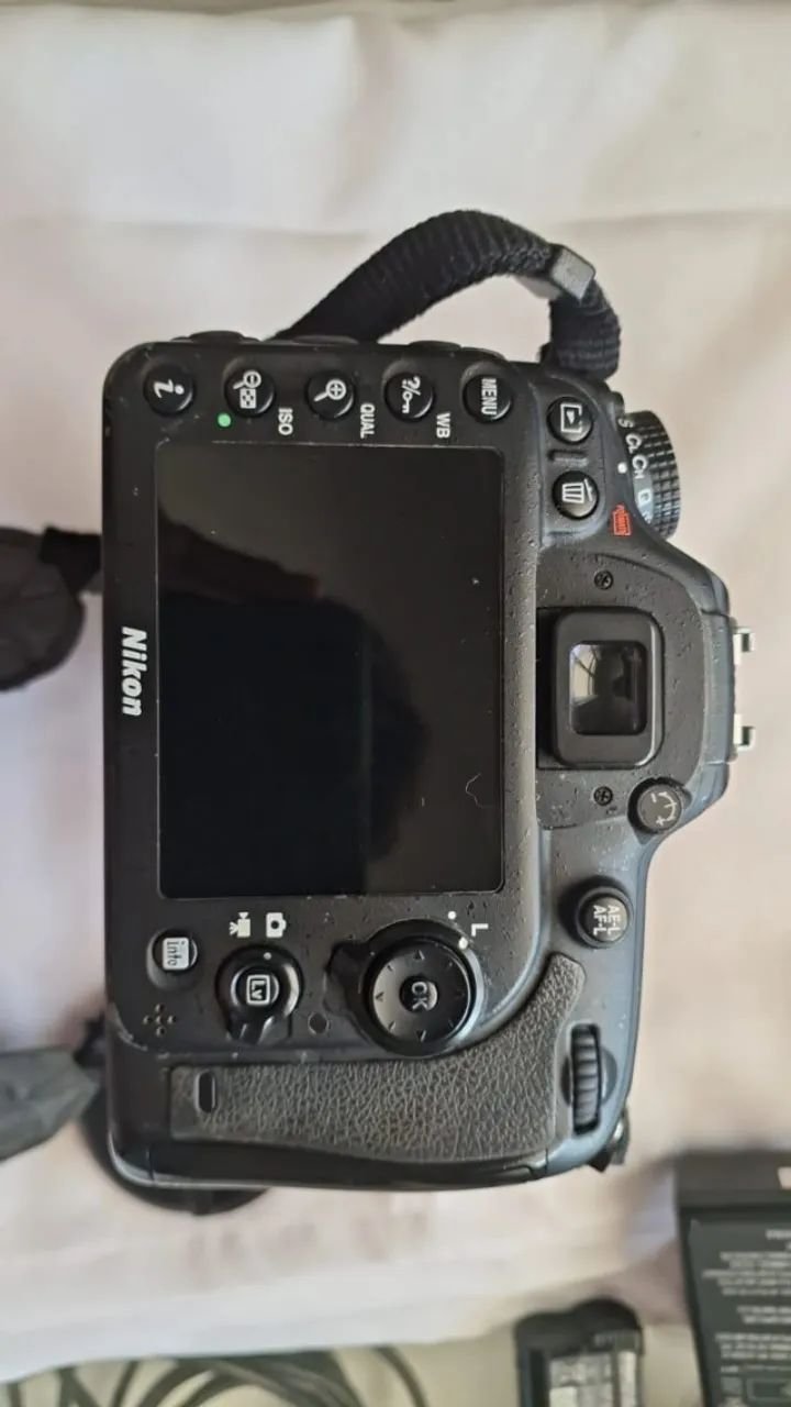 Câmera profissional Nikon D7200  - Foto 3