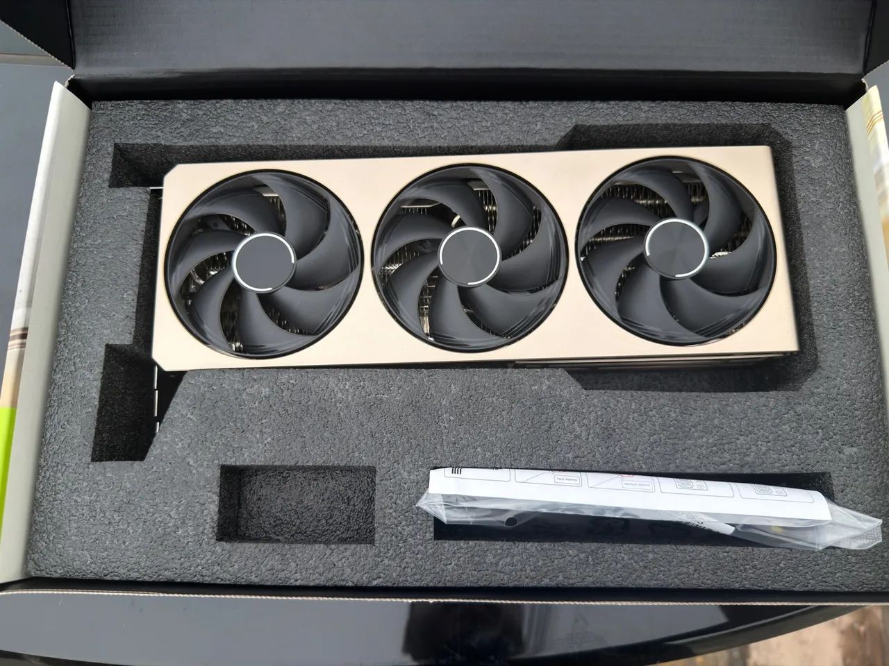 PLACA DE VÍDEO RTX 5080 MSI  - Foto 2