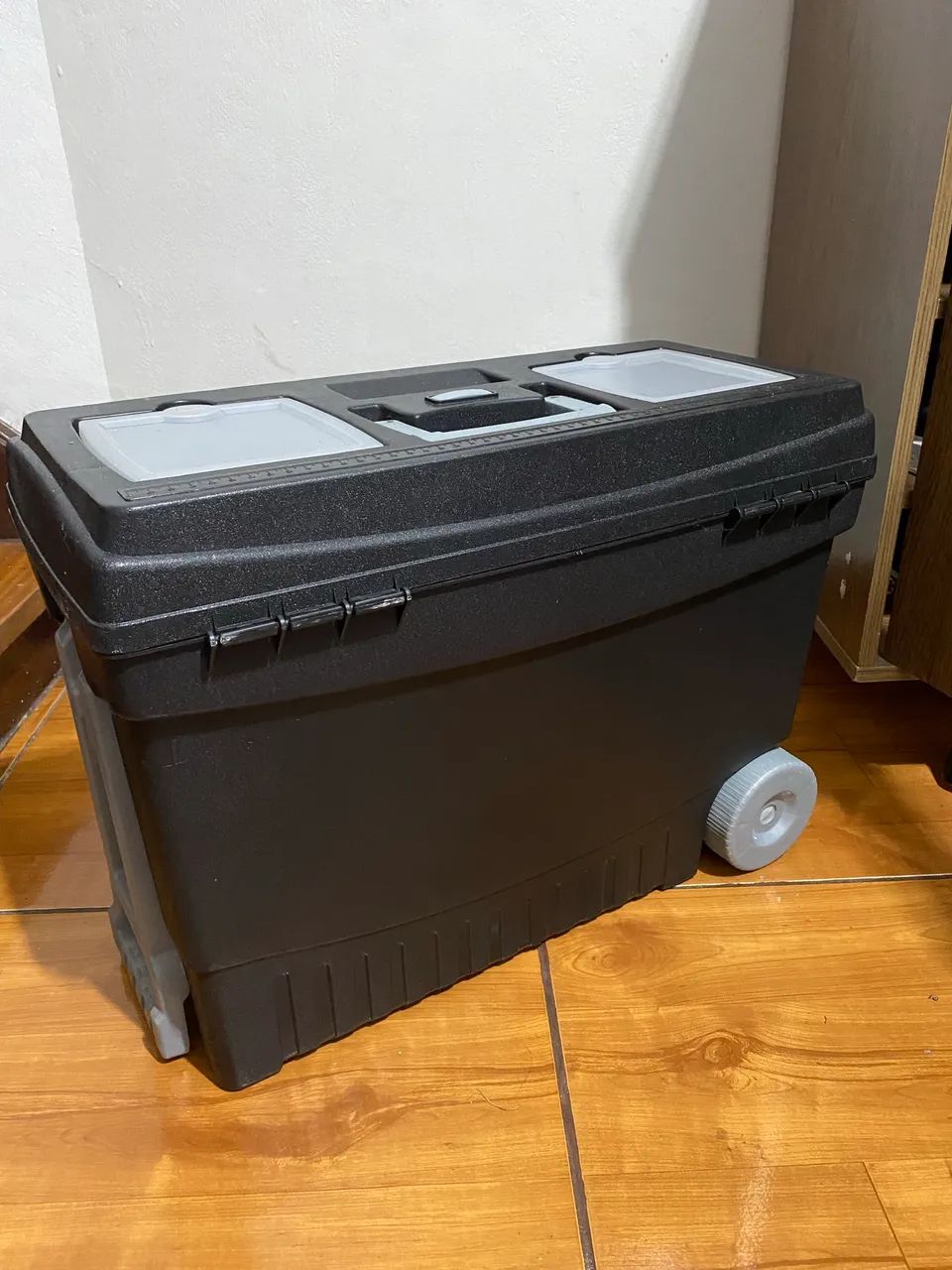 Maleta multiuso com rodinha r$60 - Foto 4