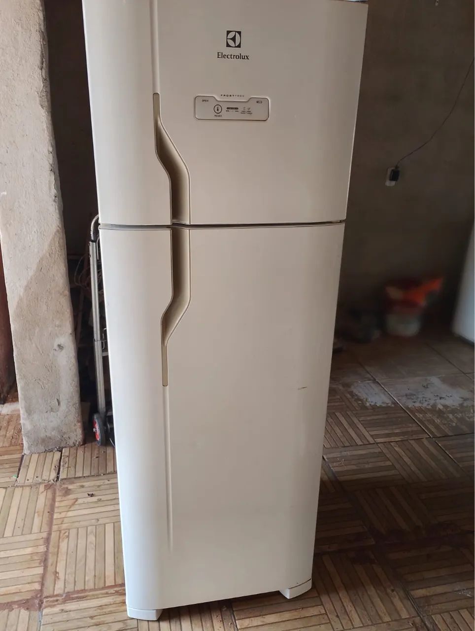 Consertos de geladeiras e lavadora de roupas e refrigeração em geral. - Foto 2