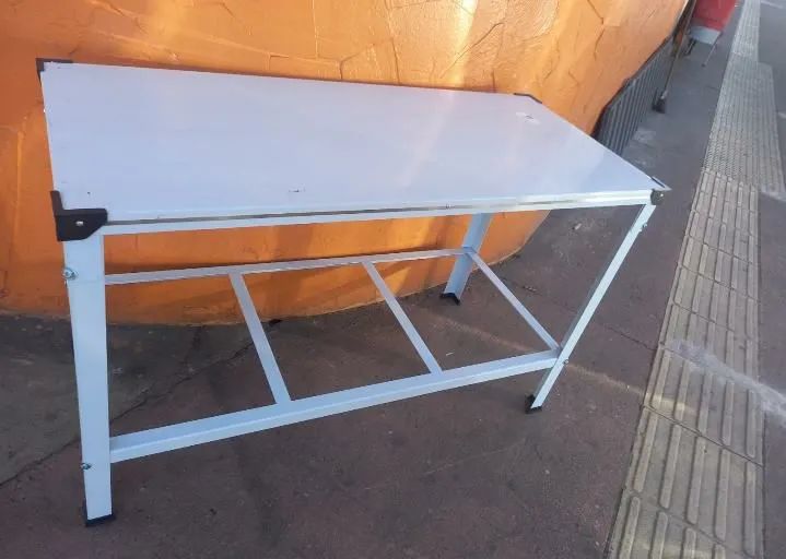 Mesa pra Manipulação  - Foto 3