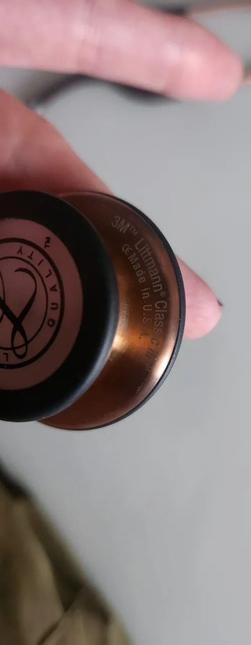 Estetoscópio Littmann Classic III marrom - Foto 3