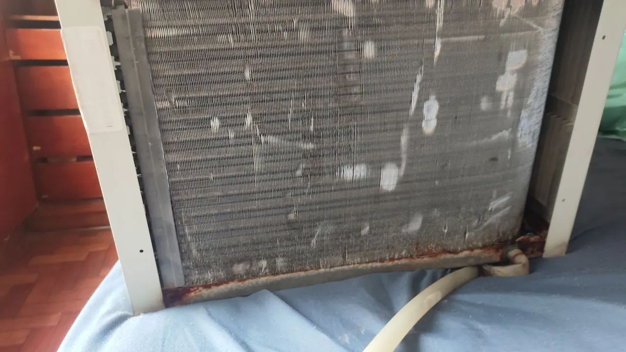 Ar-condicionado Eletrolux 7500 BTUs  - Foto 4