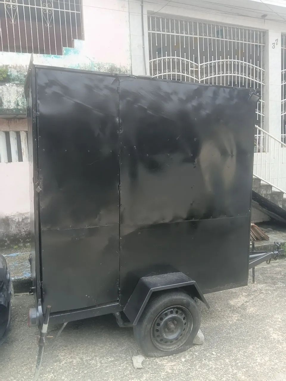 Trailer novo td bom preto - Foto 2