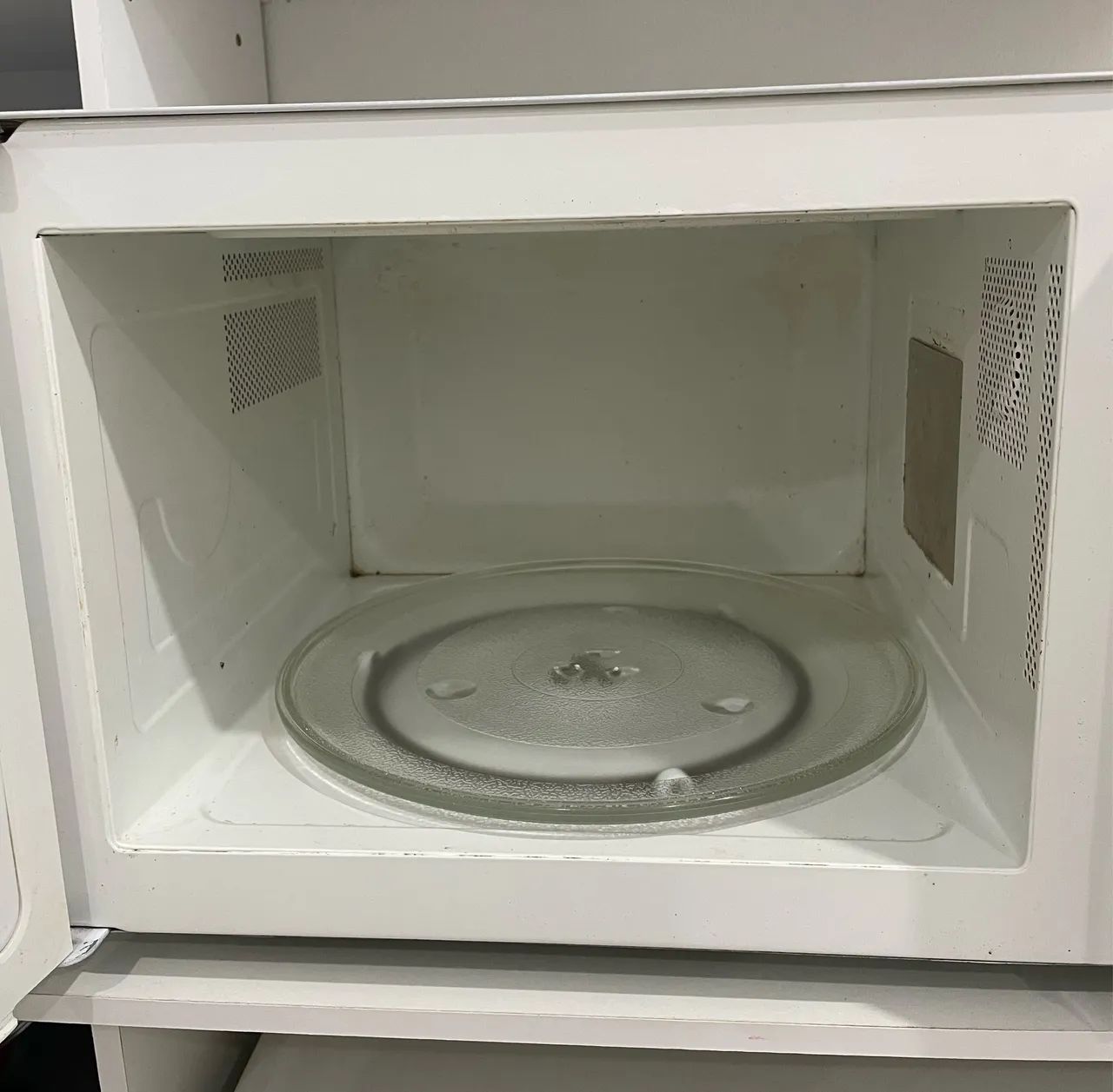 Microondas 31 Litros Eletrolux - Foto 2