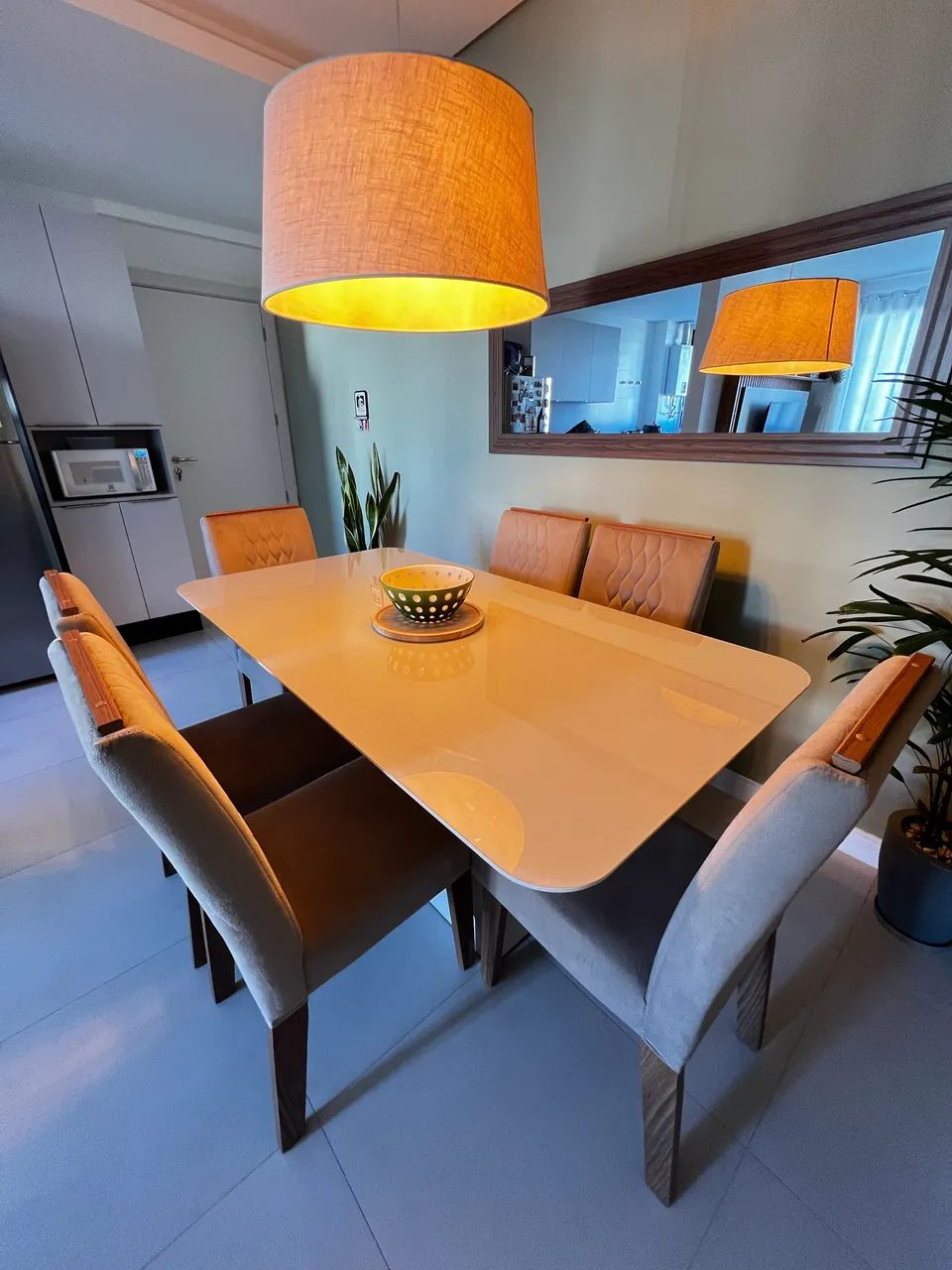 Mesa 6 lugares extremamente nova e elegante - Foto 5