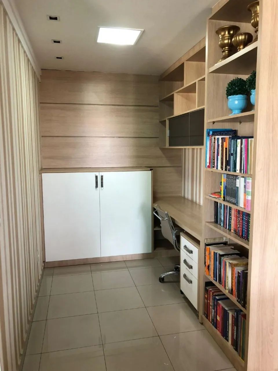 Apartamento 147m² 02 Suítes Sala para 04 Ambientes Edifício Torre de Rhodes Setor Oeste Go - Foto 6
