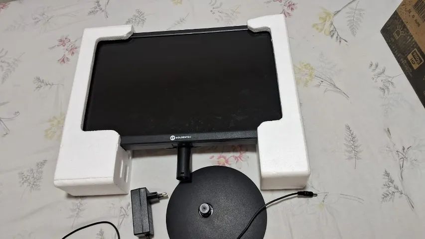 MONITOR GOLDENTEC