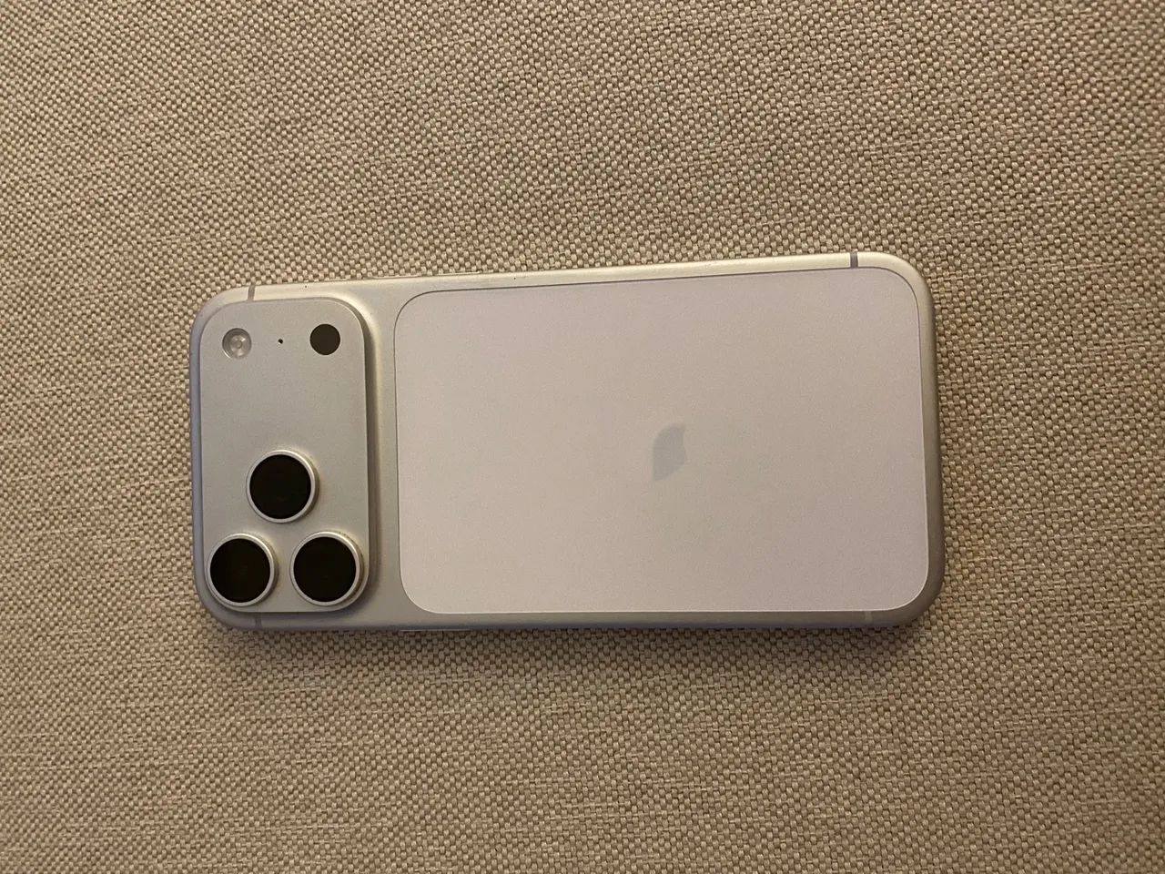 iphone 17 pro max - Foto 2