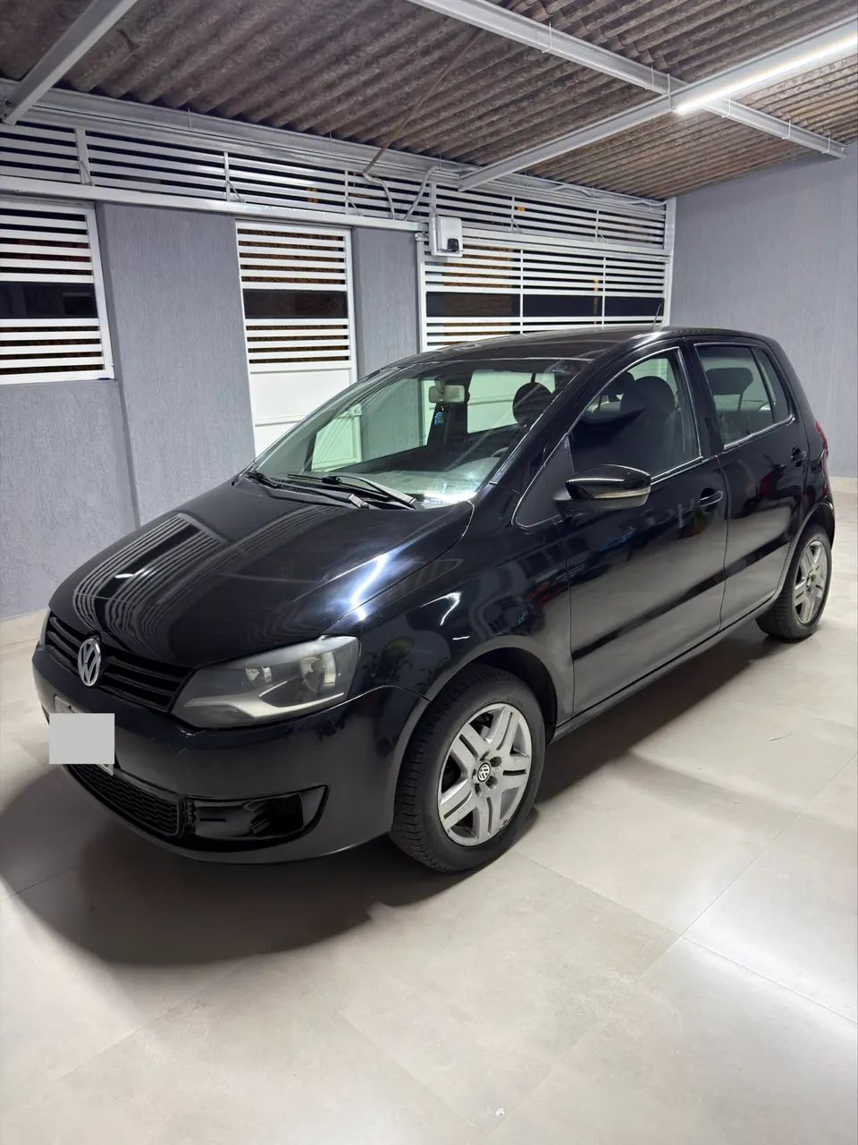 Volkswagen Fox Fox 1.0 Mi Total Flex 8V 5p 2011