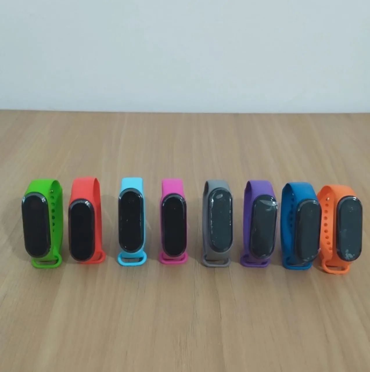 Kit com 5 Relógios Esporte LED 