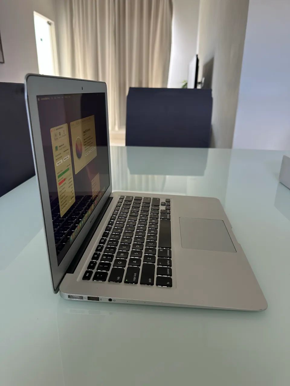 MacBook Air 2013 13インチ MacBook Air (13 polegadas, meados de 2013) - Especificações