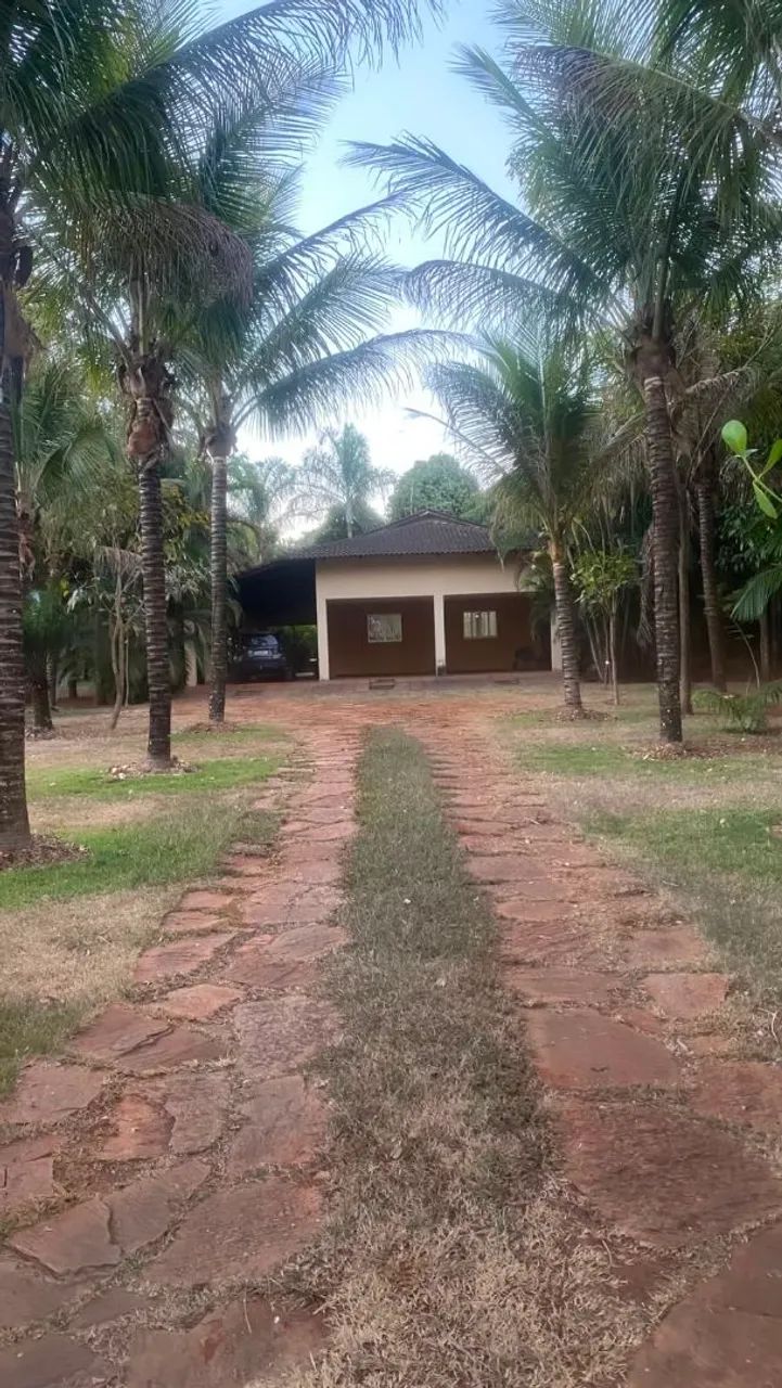 CHÁCARA COMPLETA À VENDA - ALTO PADRÃO E SUSTENTABILIDADE 