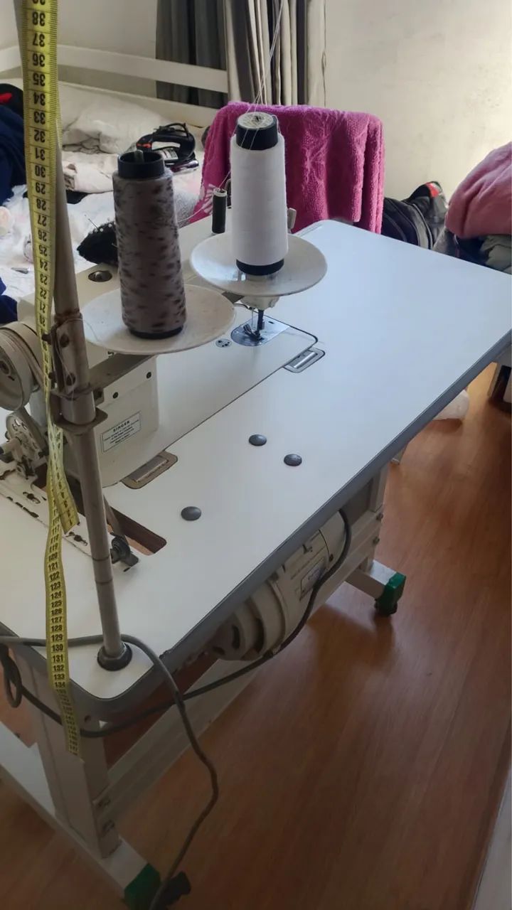 Máquina costura Singer - Foto 4