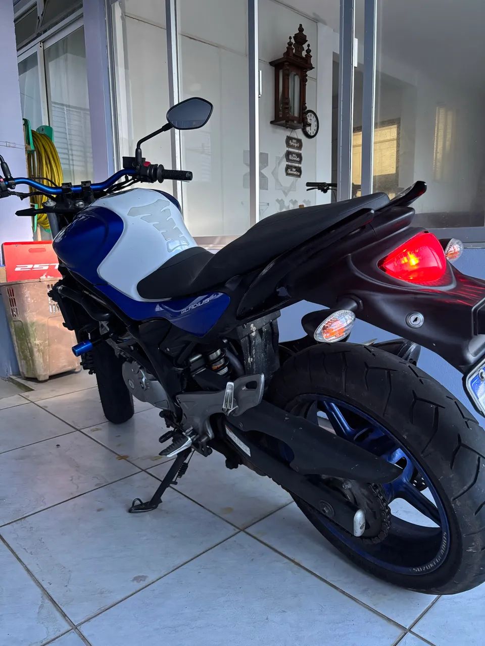 GLADIUS 650  - Foto 4