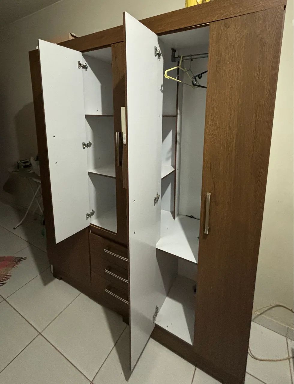 Guarda Roupas - Foto 2
