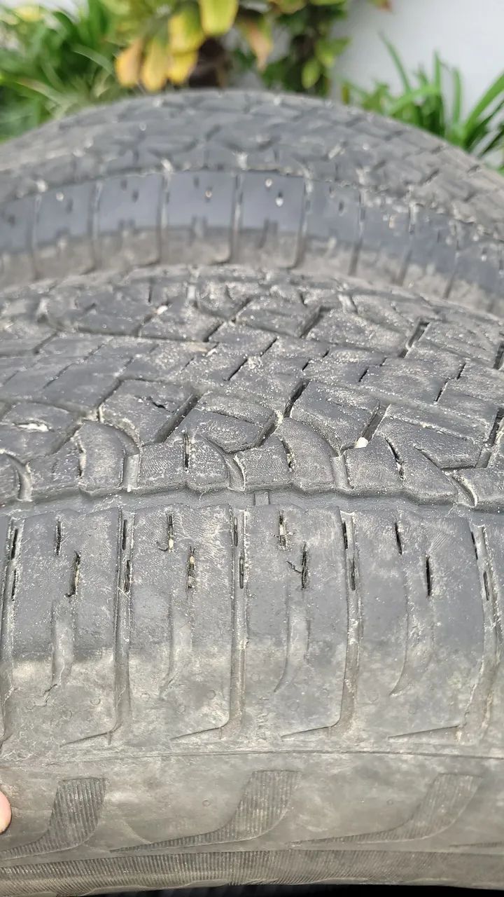 Vendo 4 pneus Pirelli Scorpion - Foto 4