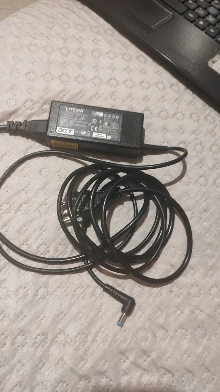 Vende-se 3 tablet e 1 notebook - Foto 3