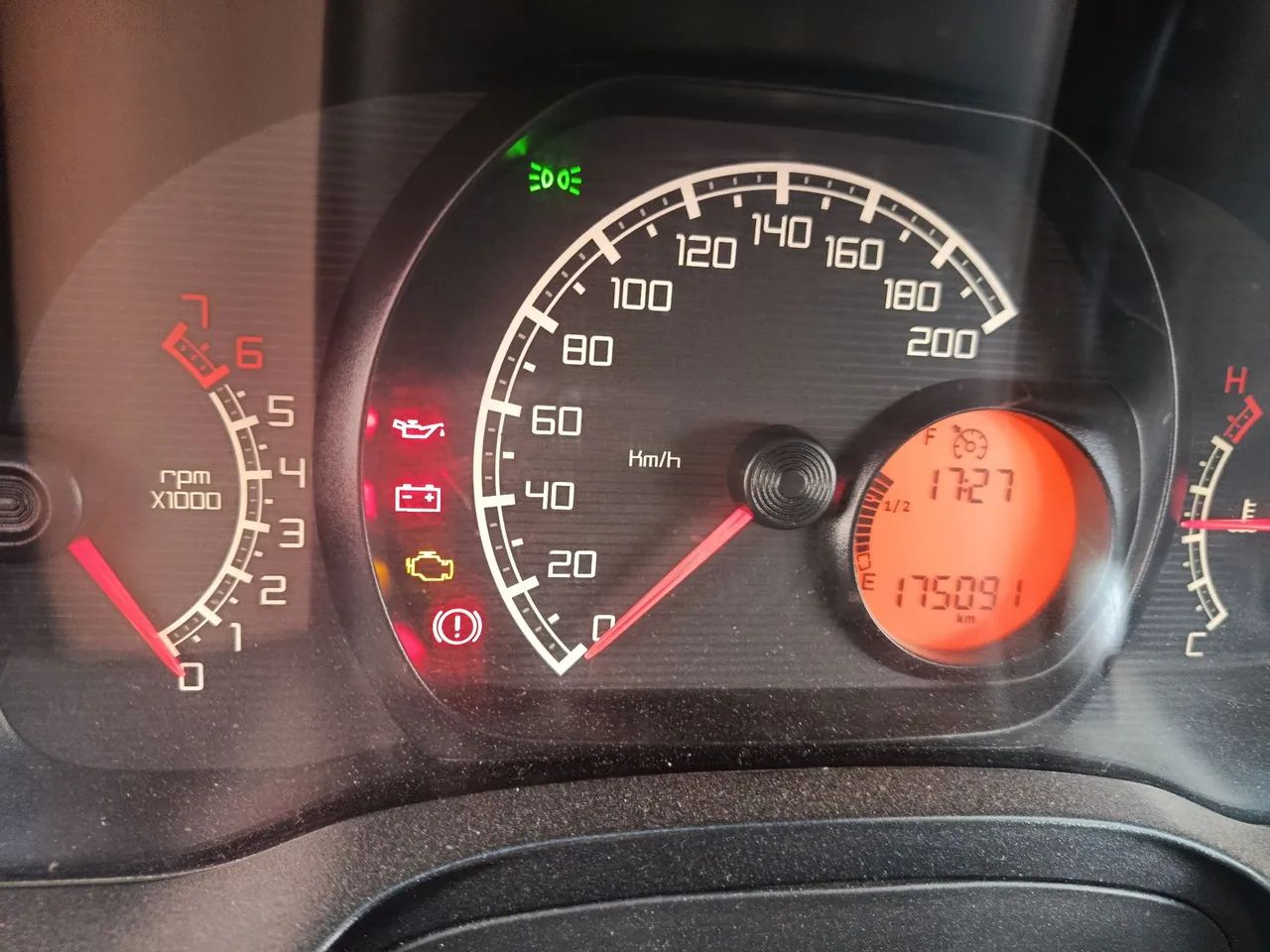 Fiat Strada Working 1.4 MPI Fire Flex 8V CD 2013