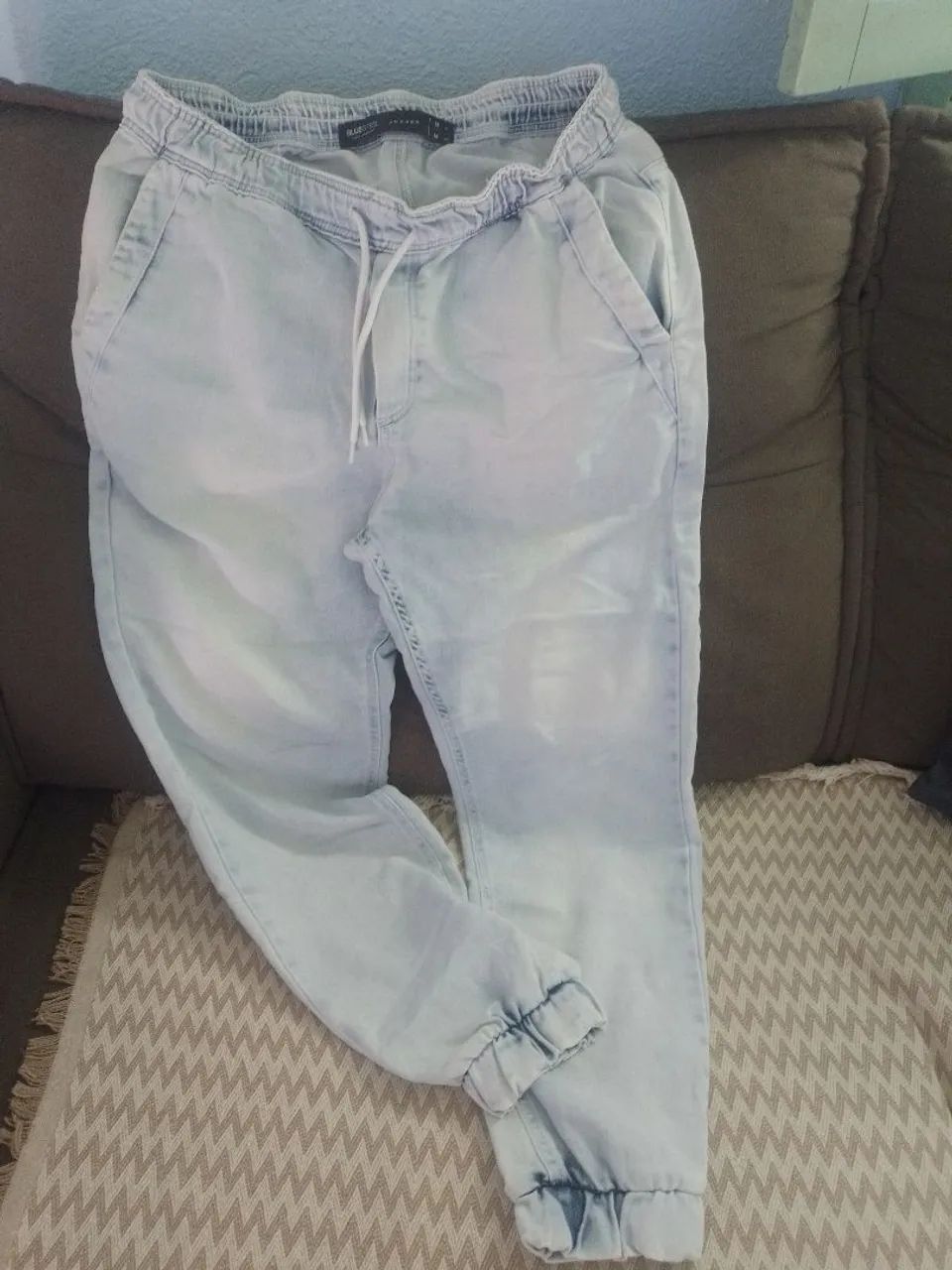 Vendo roupas novas e usadas