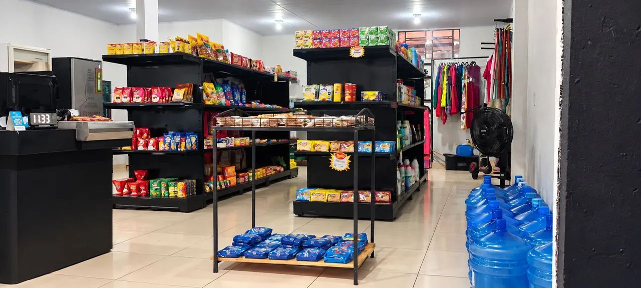 Vendo ou troco Mini mercado - Foto 2