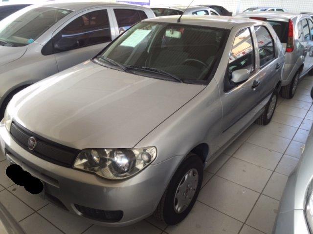Fiat Palio Celebration 4p 1.0 Prata