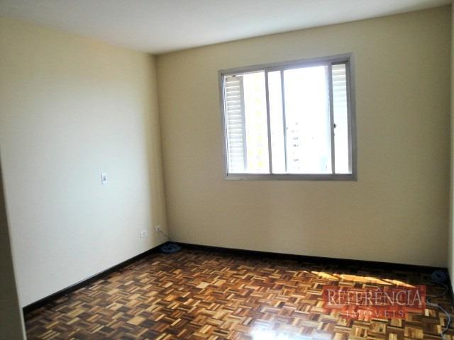 Amplo Apartamento, Reformado, Ensolarado com Ótima Localização, Próx. Colégio Bom Jesus - Foto 8