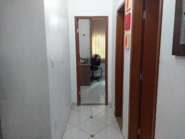 Casa com Ótima Localização. - Foto 2