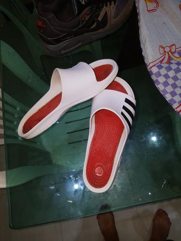 chinelo adidas duramossage