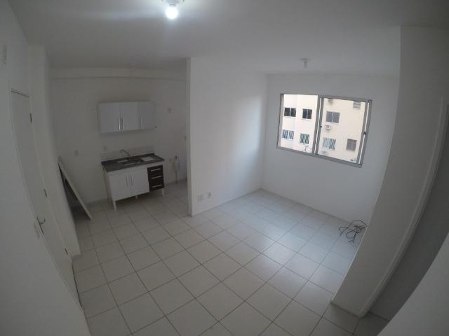 LH. Vendo apartamento de 3Q
