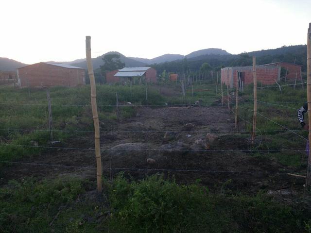 Terreno ( Fundo da creche em construção , com quatorze topo de laje feitas) - Foto 12