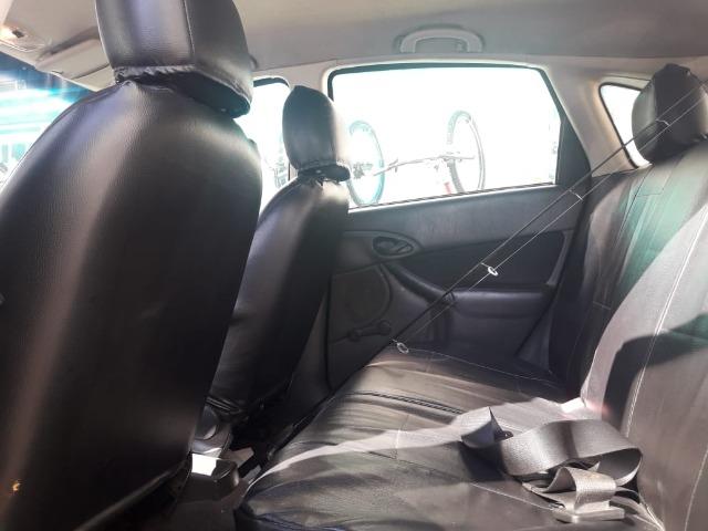 Ford Focus - Foto 5
