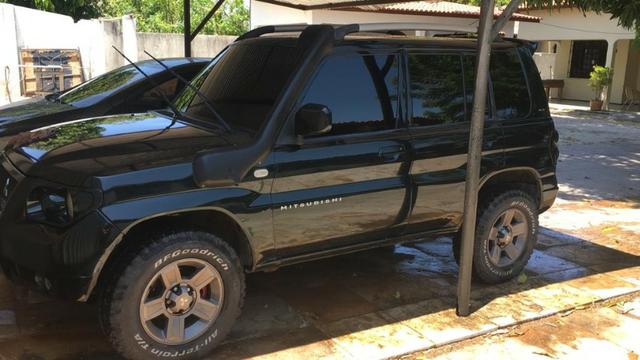 Mitsubishi Pajero Tr4 2.0 16v 4x4 em perfeito estado - Foto 9