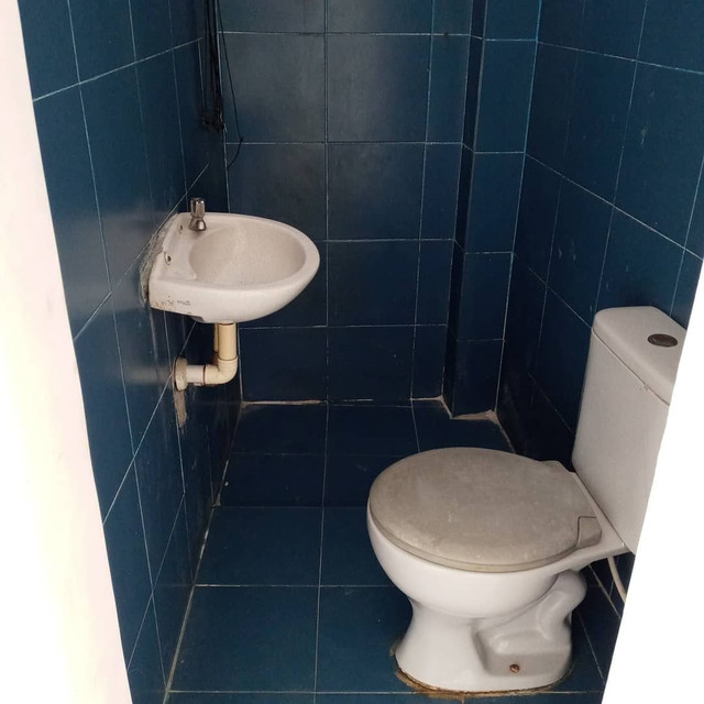 Alugo um quarto e banheiro - Foto 5