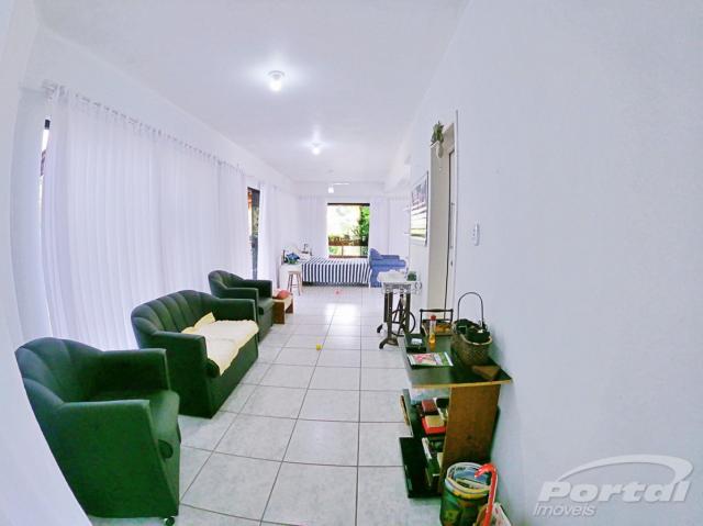 O sítio possui quadra de futebol, piscina, salão de festas com capacidade para 150 pessoas - Foto 10