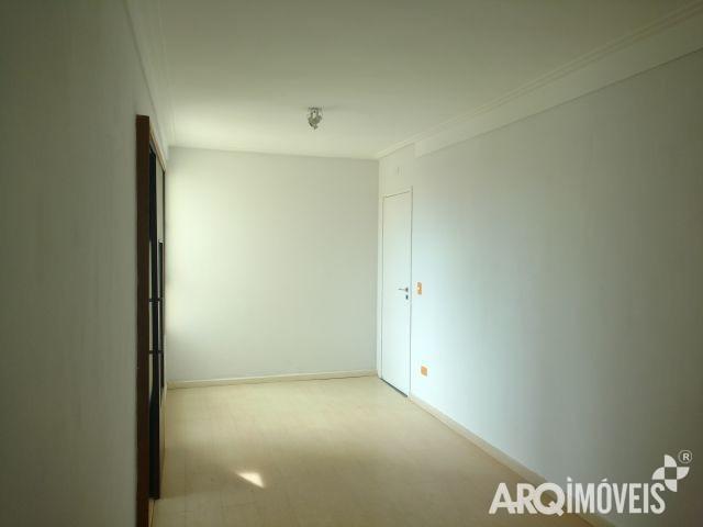 8045 | Apartamento à venda com 3 quartos em ZONA 03, MARINGÁ - Foto 9
