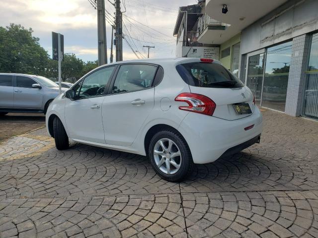 Peugeot 208 - 2015/2016 - 130.000km - 30.900,00 - Foto 6