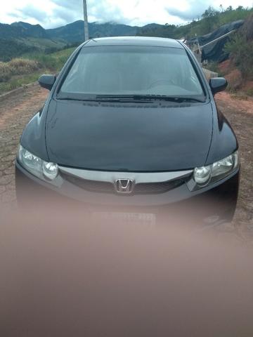 Honda Civic lxs sedan completo automático flex ano 2010