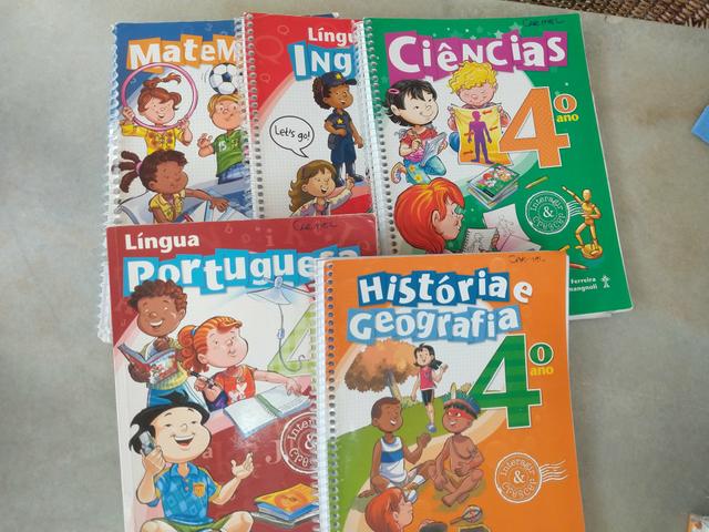 Livros 4ano escola adventista