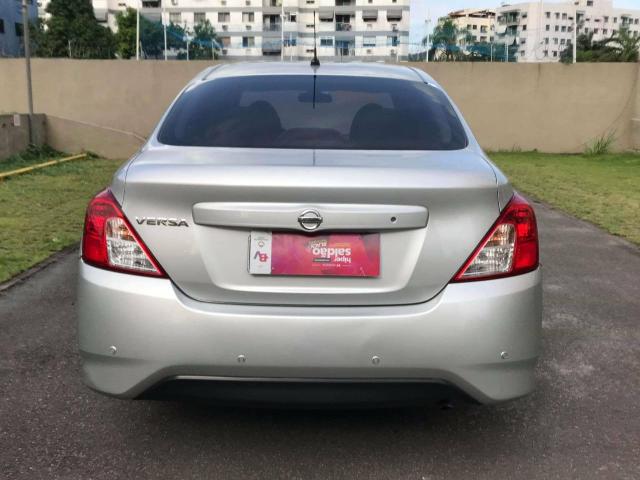 Nissan versa 2016 com gnv 32.900 - Foto 2