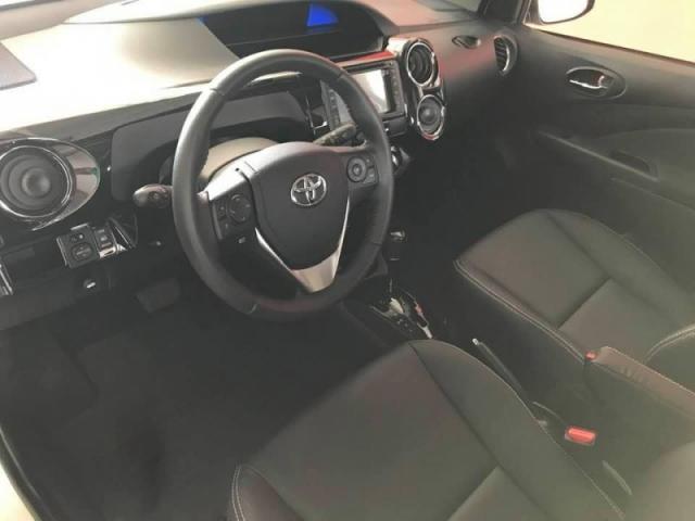 TOYOTA ETIOS 1.5 XLS 16V FLEX 4P AUTOMATICO. - Foto 2