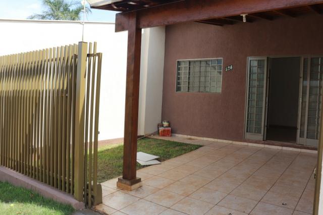 Alugue com Cartão de Crédito - Casa Zona Leste - 3 Dormitórios - Foto 3