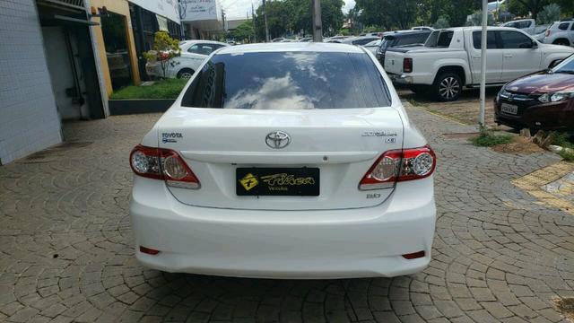 Corolla Xei -2013/2014 - 106.000km - 53.900,00 - Foto 6
