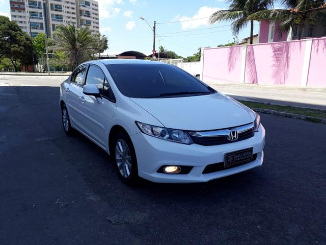 Honda Civic LXS 1.8 flex, automático, Branco, super novo - Foto 2