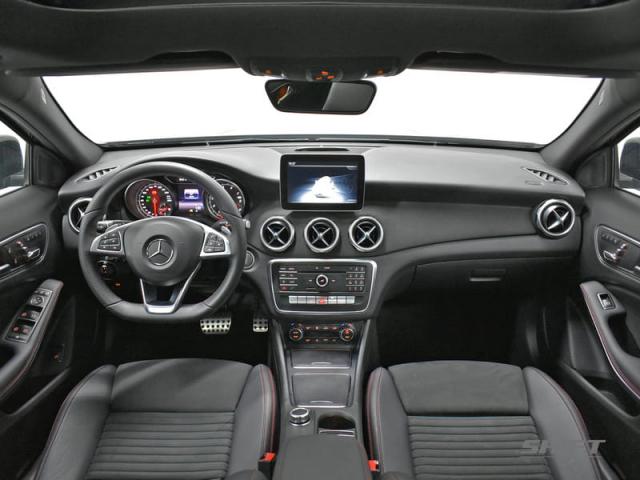 MERCEDES-BENZ GLA 250 2.0 16V TURBO SPORT 4P 2018 - Foto 4
