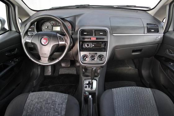 PUNTO 2011/2011 1.6 ESSENCE 16V FLEX 4P AUTOMATIZADO - Foto 7