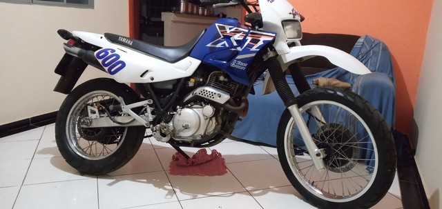 XT 600 E