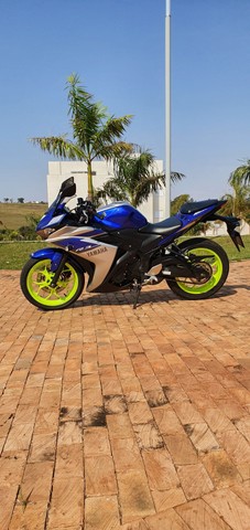 VENDO YAMAHA R3