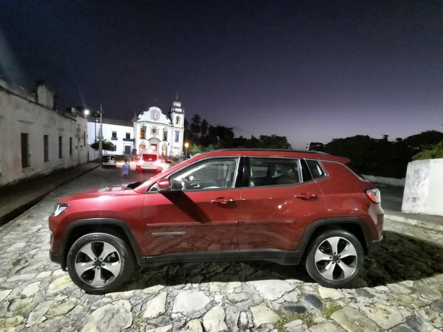 JEEP COMPASS LONGITUDE 2018